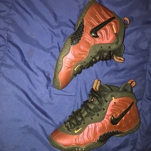 2019 Nike Air Foamposite Pro Hyper Crimson